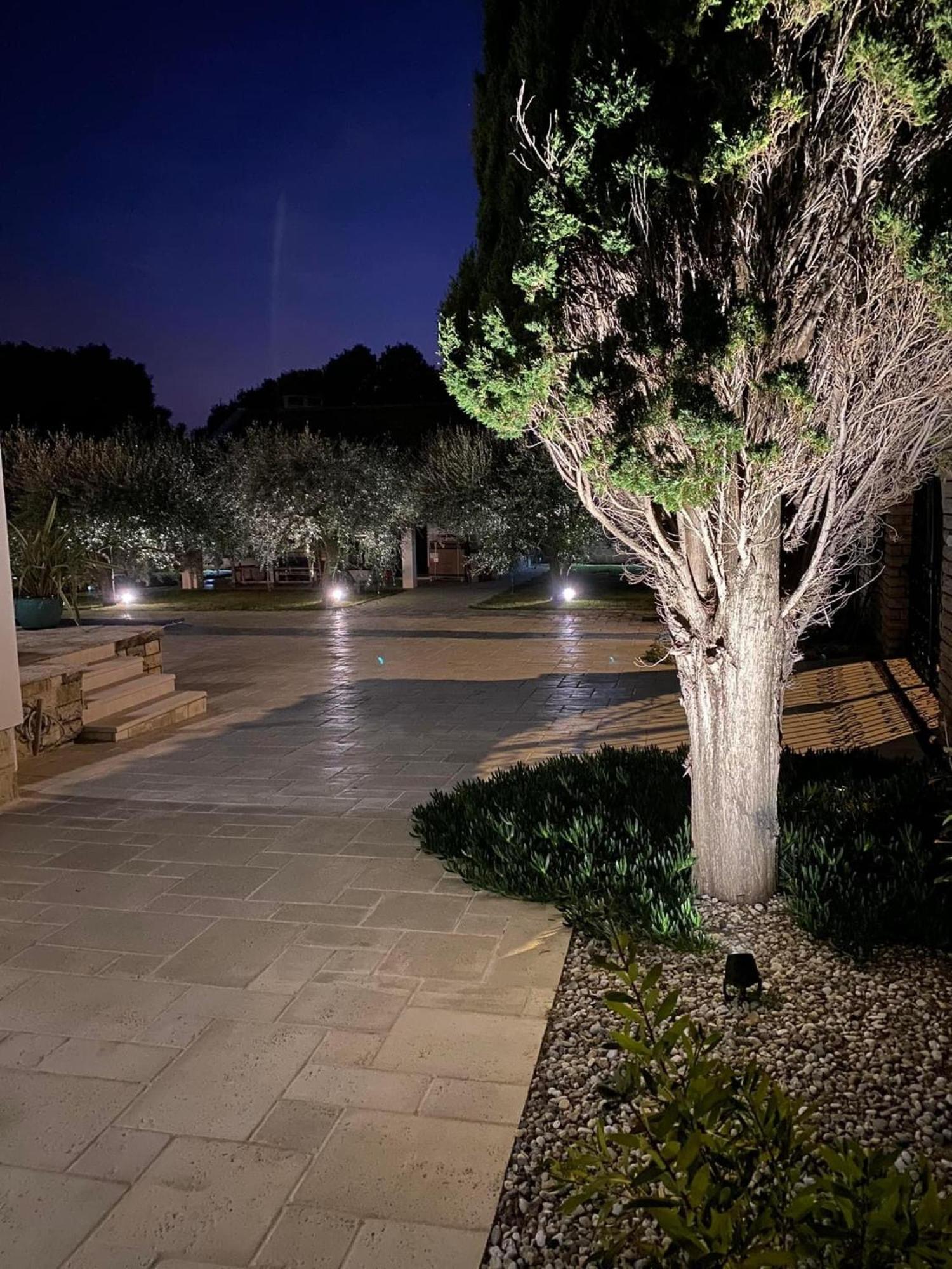 Villa Jalan Врси Экстерьер фото