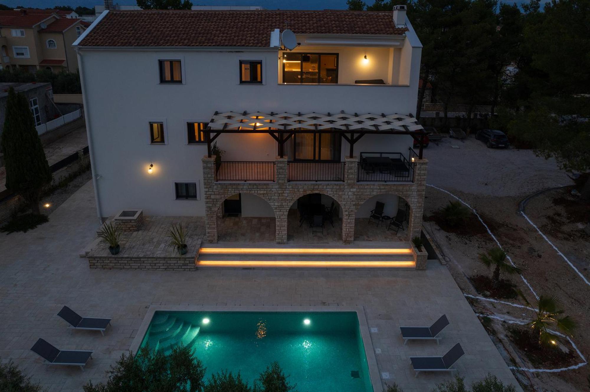 Villa Jalan Врси Экстерьер фото